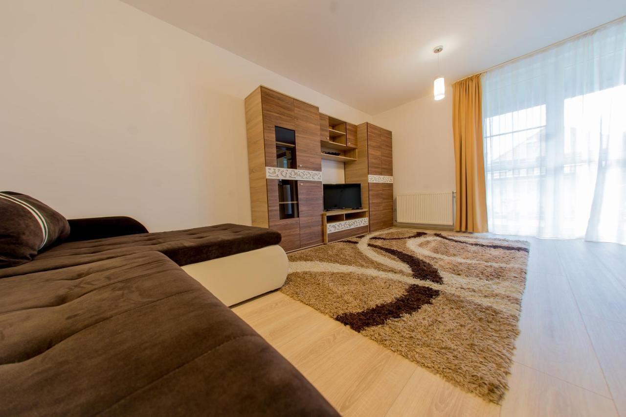 Terezianum Apartments, Free Parking Sibiu Exterior photo