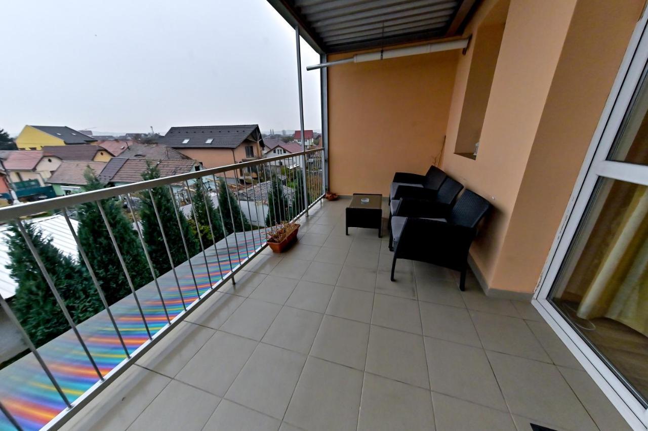 Terezianum Apartments, Free Parking Sibiu Exterior photo